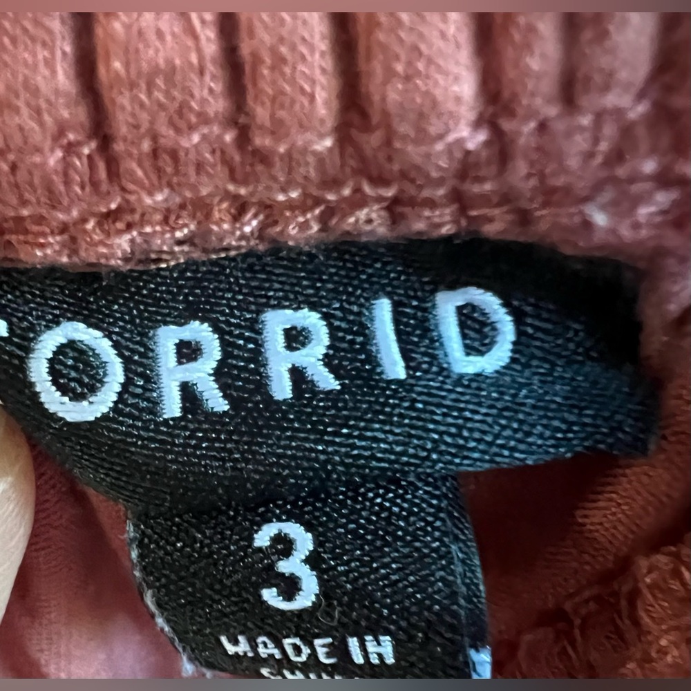 Torrid Dusty Rose Ruffled Blouse - Picture 2 of 3